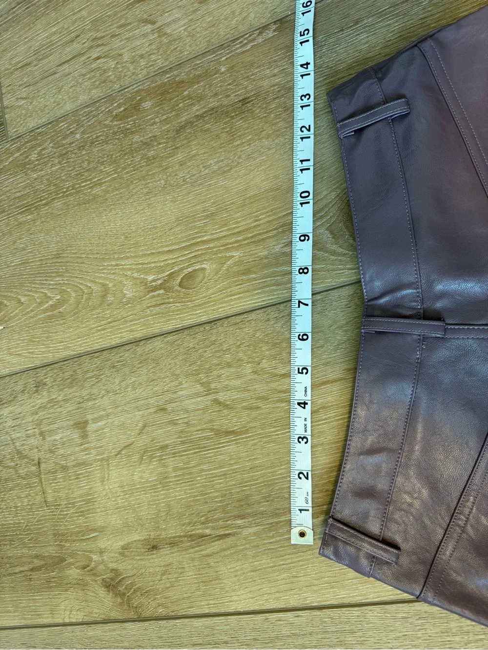 Le Lis faux leather straight-leg pants purple/lavender shade size Small
